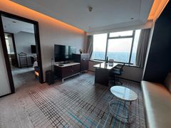 -上海龙之梦万丽酒店