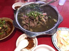 -谢老五跷脚牛肉·非遗传承店