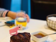 小菲力牛排配黑椒汁-Wolfgang’s Steakhouse 沃夫冈牛排馆(上海白玉兰广场店)