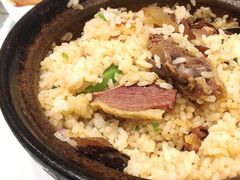 腊味煲仔饭-頂好酒家·经典粤菜(海信广场店)