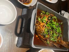 -味上湘菜馆(岳麓山店)