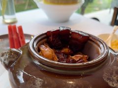 紫砂红烧肉-松鹤楼·非遗·苏帮菜(融科店)