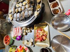 -围炉肉舍丹东海鲜烤肉·烤活鳗(步行街店)