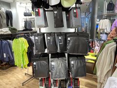 -lululemon(上海浦东IFC店)