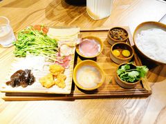 蒙自过桥米线-麦麦山云南菜(复地活力城店)