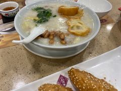 荔湾艇仔粥-点都德(大茶楼店)