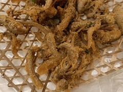 香酥小鱼-白金汉爵大酒店·中餐厅(相城店)