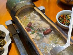 -梁姐啤酒鱼(兴坪古镇店)