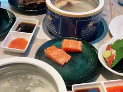 -五月罗马海鲜自助餐厅(月星环球港店)