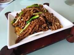 -梅飞酒家(名辉豪庭店)