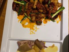 -隔壁老王·家常云南菜(花巷店)