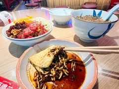 -怪噜范·老贵阳街头名小吃(数博万达店)