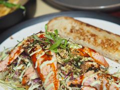 烤三文鱼沙拉-O'mills Sourdough Bakery&Bistro(永嘉路店)