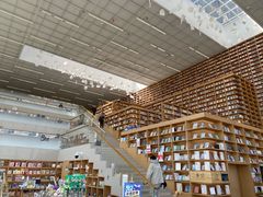 -朵云书院(滴水湖店)