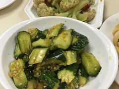 拍黄瓜-泰煌鸡·上海白斩鸡·鸡汤面(万航店)