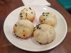 蟹粉生煎包-王家沙点心店(南京西路总店)