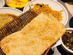 油酥烧饼-老淮滨-蚌埠非遗小吃(淮河路店)