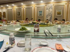 -皇宫大酒店