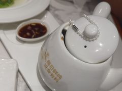 -广府汤语·靓汤·早茶·小粤菜(仁恒梦店)