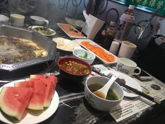 -何鲜菇火锅(大营盘店)