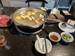 -牛一煲美食(江高店)