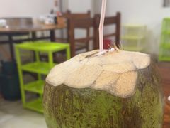 -15年老字号鑫鑫猪肚鸡·椰子鸡海南火锅(兴隆华侨农场店)