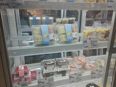 -华冠折扣超市(长阳店)