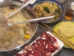 -官塘陈记鱼生·潮汕砂锅粥·牛肉火锅(潮枫路总店)