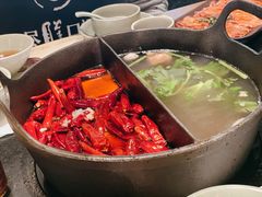 草本鸳鸯锅-盡膳口福跷脚牛肉火锅(晶耀前滩店)