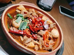 -蔡婶牛腩牛杂煲(长安万科店)