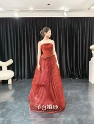 点击看大图 -予白婚纱礼服馆