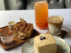 咸蛋黄蛋糕-十五食吾 La Pâtisserie (海甸岛店)