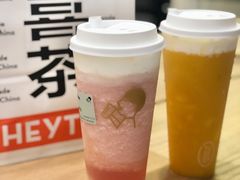 -喜茶(杭州滨江宝龙店)