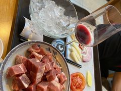 -毛辣果·贵州红酸汤牛肉火锅(西单店)