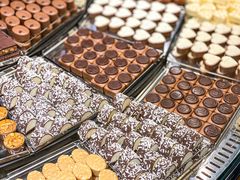 -Laderach 莱德拉(上海环贸iapm店)