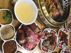 -汉江山料理级自助烤肉黑金冠(周口好吃城店)