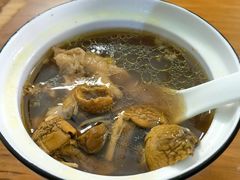 松茸鸡汤-玉滋補