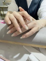 -瞧·享轻奢美甲美睫