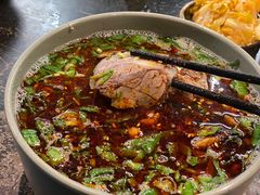 牛肉面-臻老板牛肉面(光华路SOHO店)