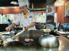 -利昂法式铁板主题餐厅(新奥购物中心店)