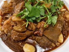 -老火大骨头汤馆