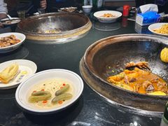 -鱼窝棚柴火铁锅炖(富山屯店)