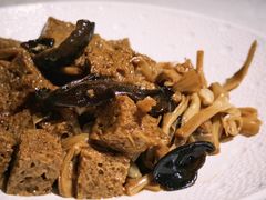 -金枝玉叶上海人家食府(三里河店)