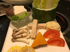 -海鸿荟·沿江菜(中山北路店)