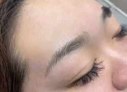 -本小姐美学·半永久纹眉野生眉