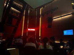 -TZ House音乐现场(来福士中心店)