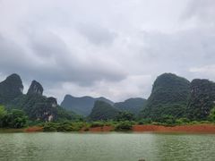 -钟山水墨田园