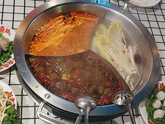 -山悦里 山野·鲜火锅(罗斯福广场店)