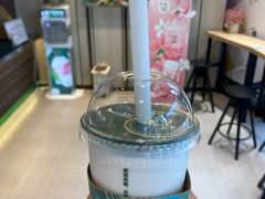小迷芋头鲜奶-迷客夏Milksha(圆融天幕店)