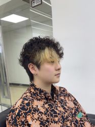 -赤道 Hair Salon